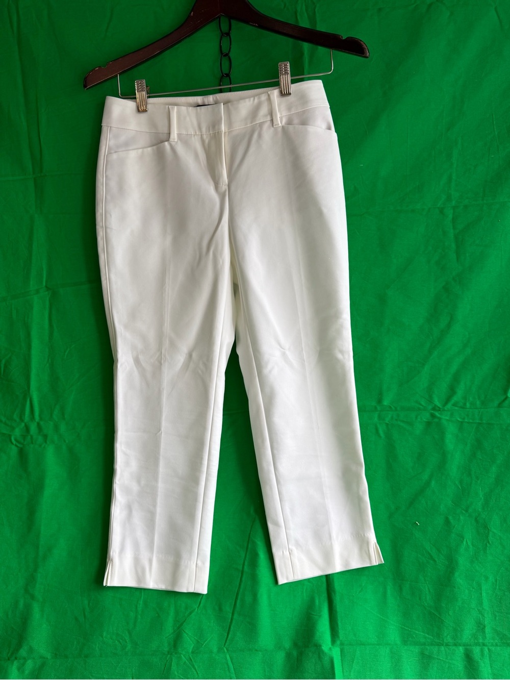 White House Black Market White Cropped Tailored Ankle Pants